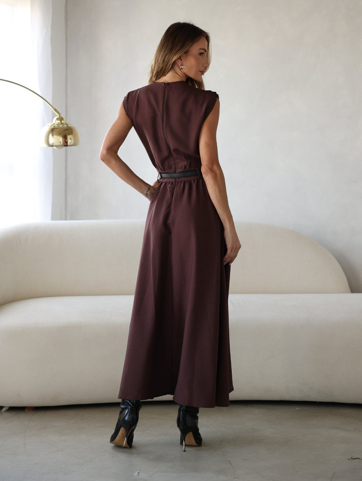Vestido Midi Acinturado com Bolso e Ombro Drapeado Hazel
