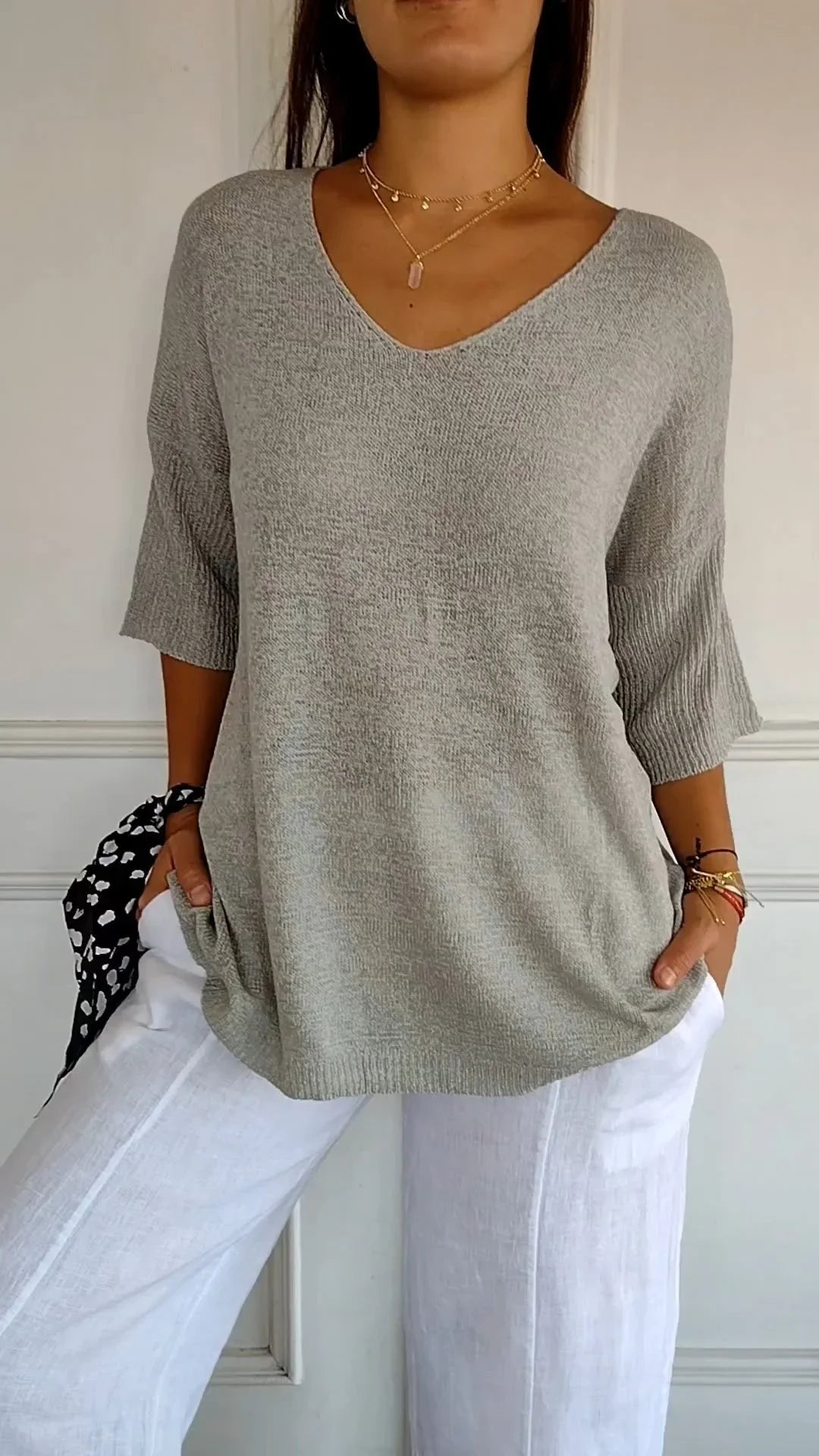 Kit 3 Blusas Luna® Malha Leve – Decote V Elegante